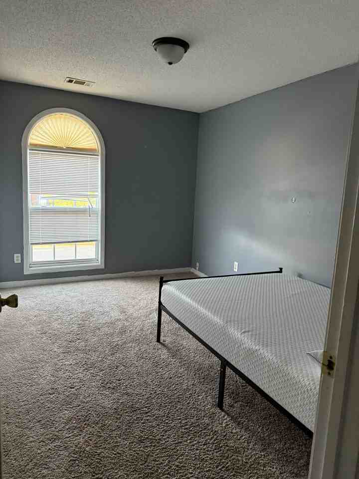 3001 Pale Moon Pl #2 - Photo 6 of 7