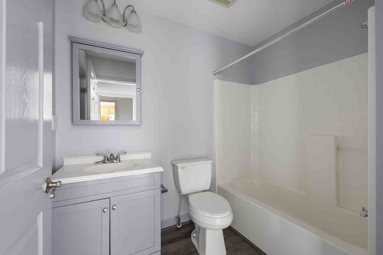 3406 W Jefferson St #3406WJ - Photo 4 of 16