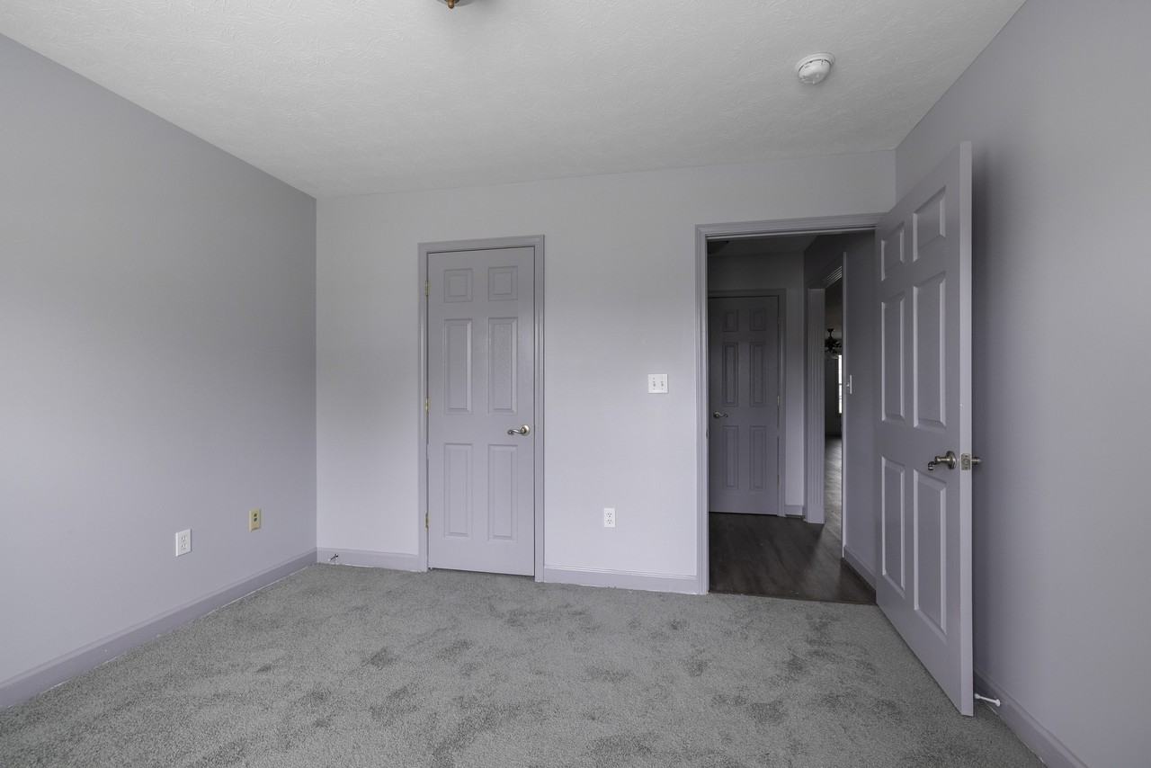 3406 W Jefferson St #3406WJ - Photo 5 of 16