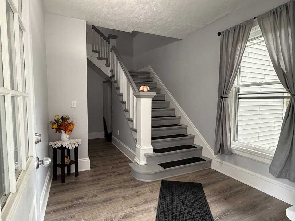 38 Glenwood Blvd Apt 2 #2 - Photo 6 of 15