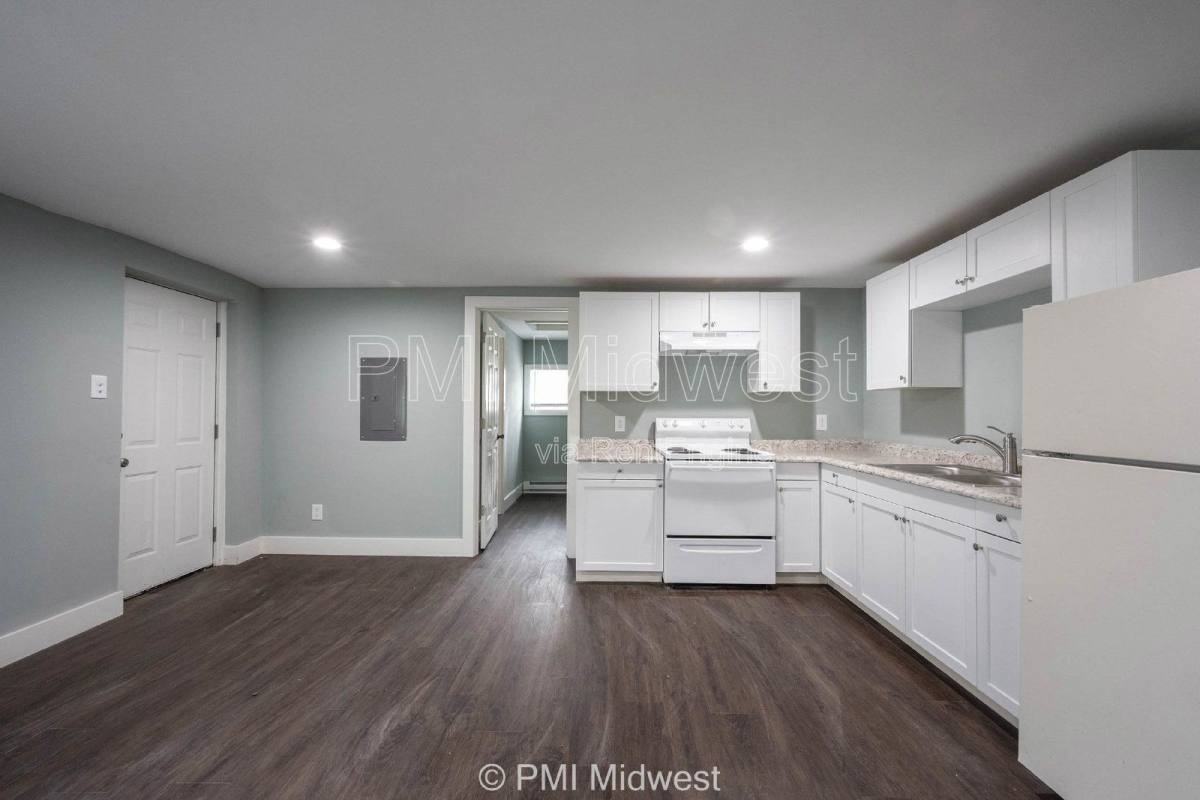 S Beville Ave - Photo 6 of 10