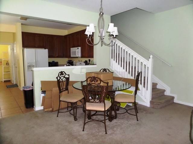 2511 Stockton Dr - Photo 4 of 26