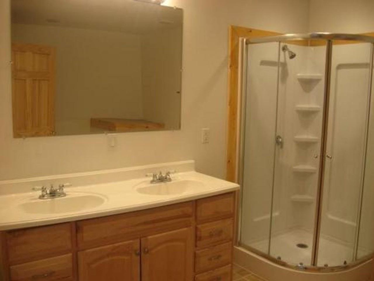 855 Highlander Dr - Photo 5 of 8