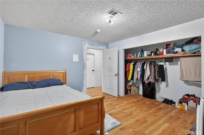 1139 E 82nd St - Photo 4 of 12
