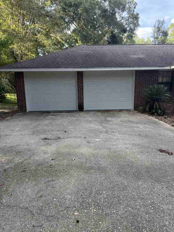 214 Deer Run Cir - Photo 3 of 23