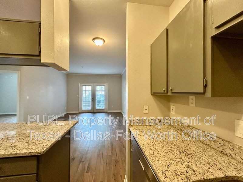 1655 Ascension Bluff Dr #170 - Photo 5 of 17