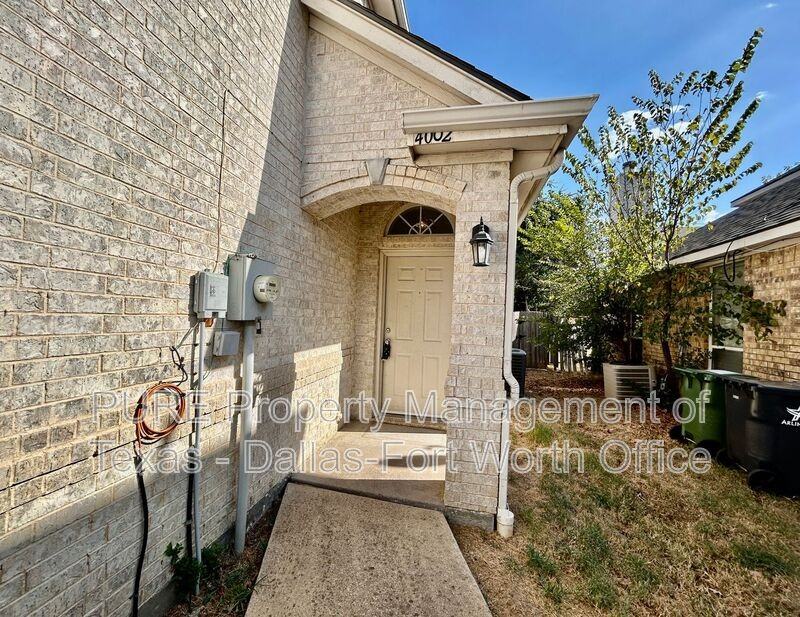 4002 Cottage Park Ct - Photo 3 of 31