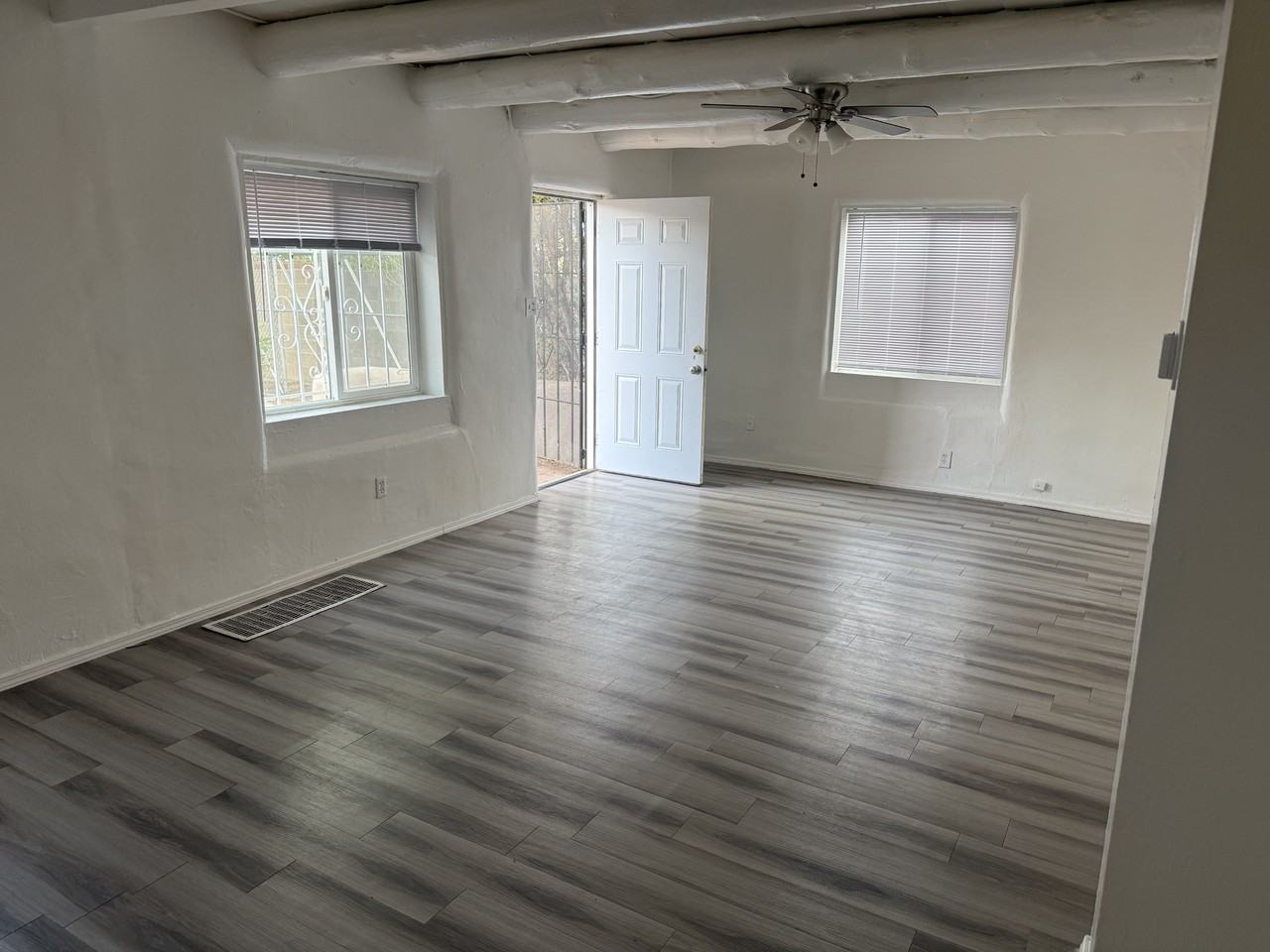 5817 Central Ave Nw - Photo 2 of 22