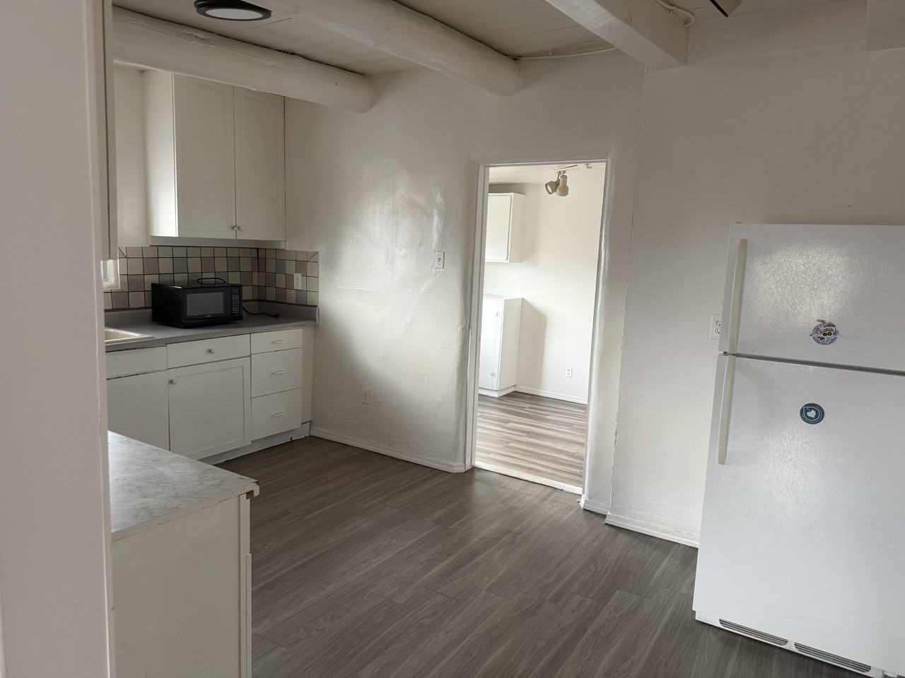 5817 Central Ave Nw - Photo 4 of 22