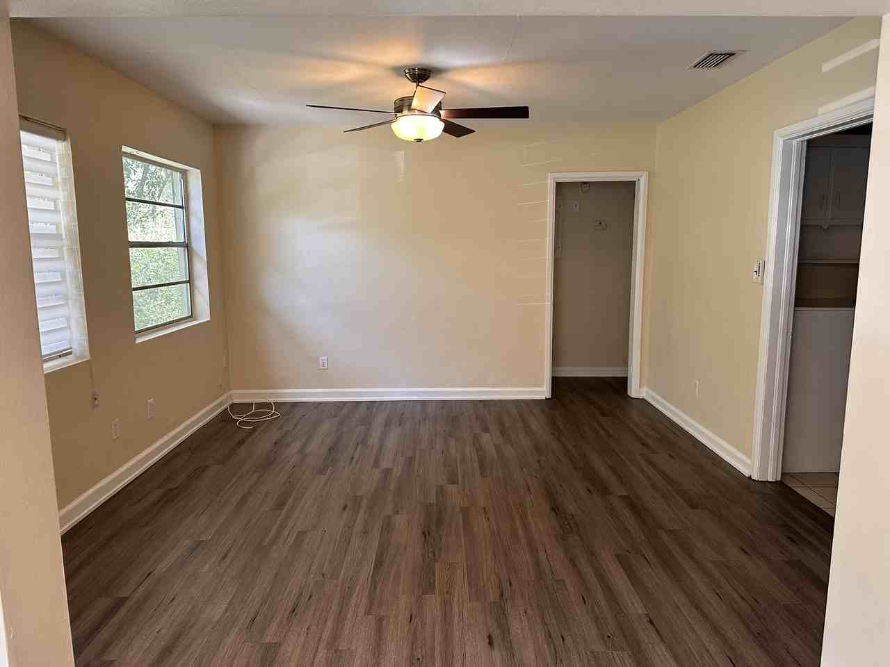 2851 Dellwood Ave #NA - Photo 3 of 16
