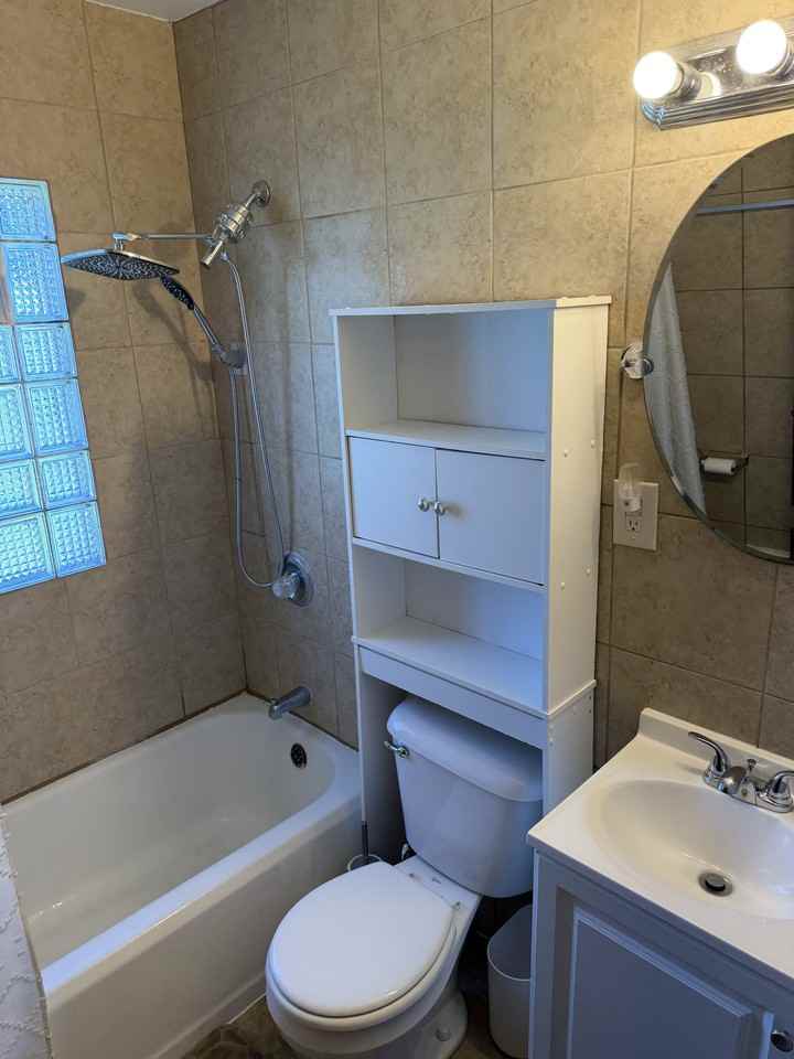 2318 S 55th St #NA - Photo 3 of 11