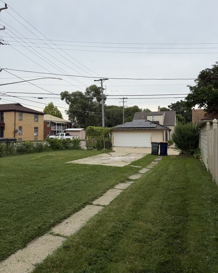 2318 S 55th St #NA - Photo 6 of 11