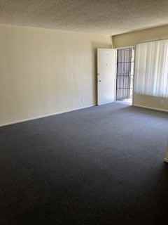 932 N Ardmore Ave #10 - Photo 3 of 7