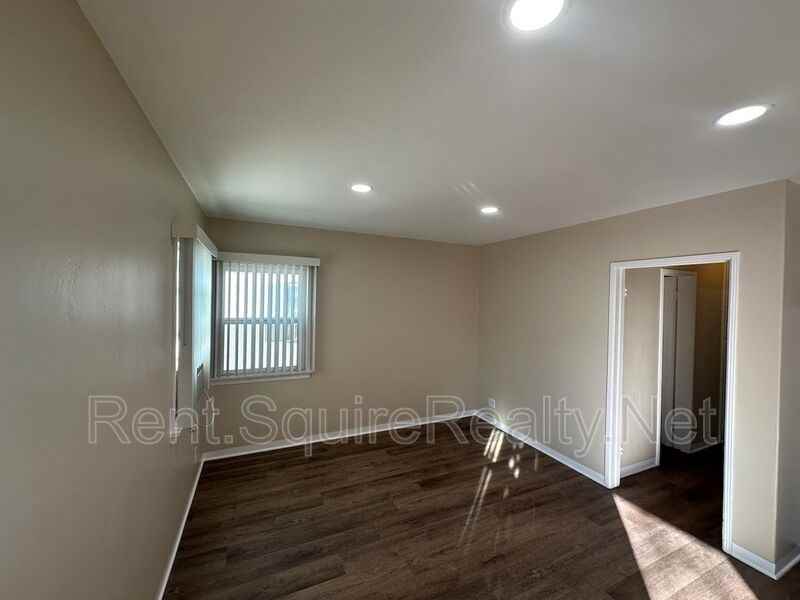 901 N San Gabriel Ave #5 - Photo 4 of 20