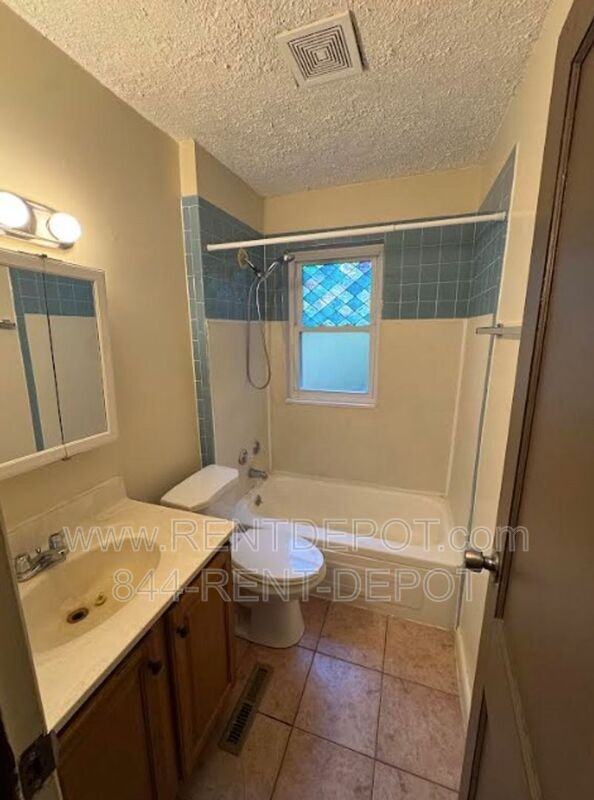1133 Bayard Park Dr #A - Photo 6 of 8