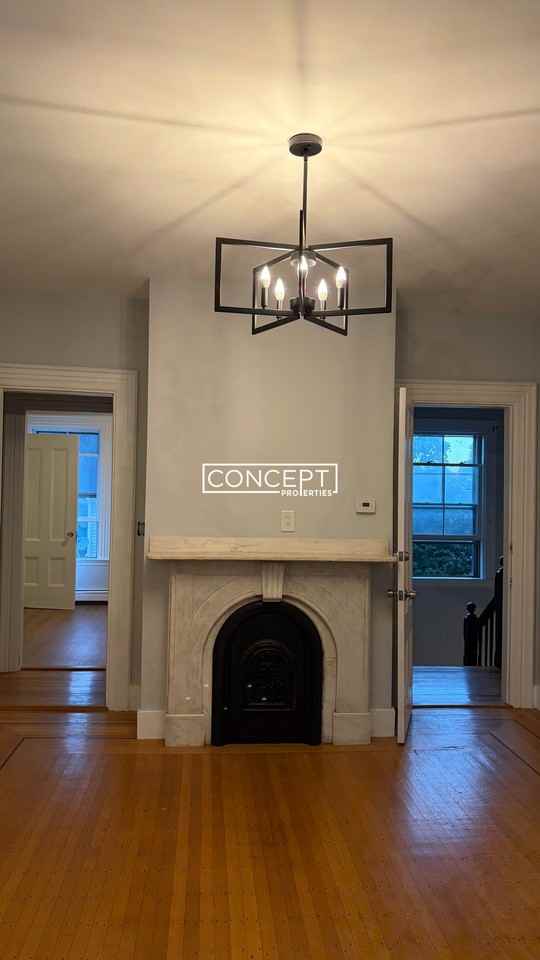 25 Monadnock St #2 - Photo 3 of 19