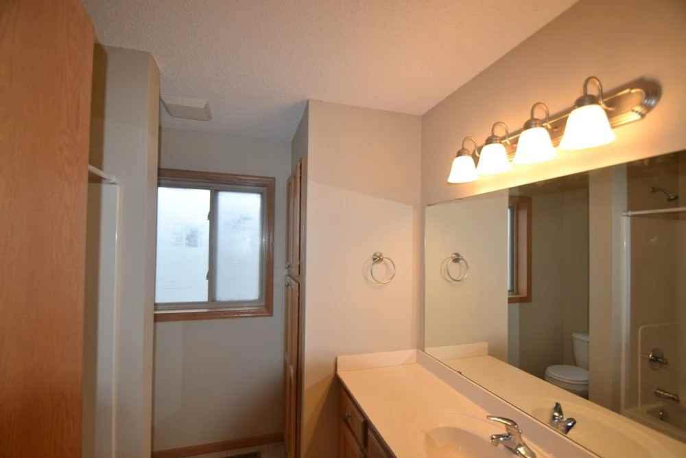 18960 Tyler St Nw #NA - Photo 4 of 8