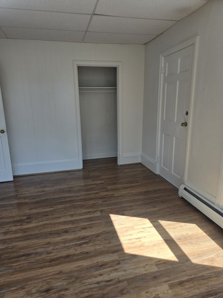 Myrtle St & Pine St #3 - Photo 3 of 11