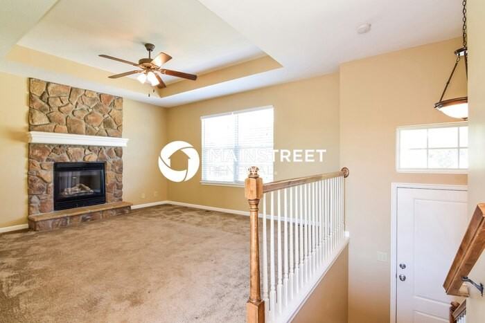 1601 Nw Hilltop Ln - Photo 4 of 17