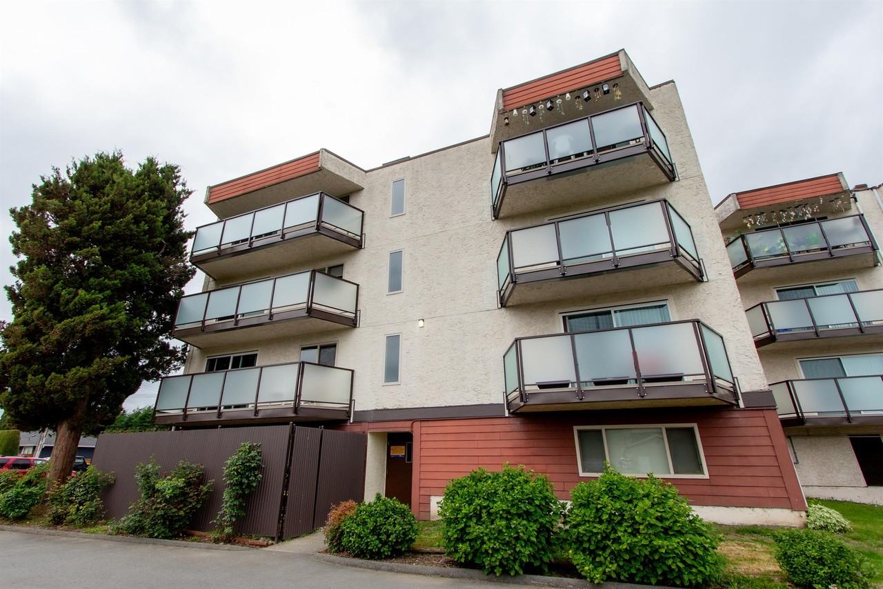 Wild Rose Apartments - Photo 5 of 15