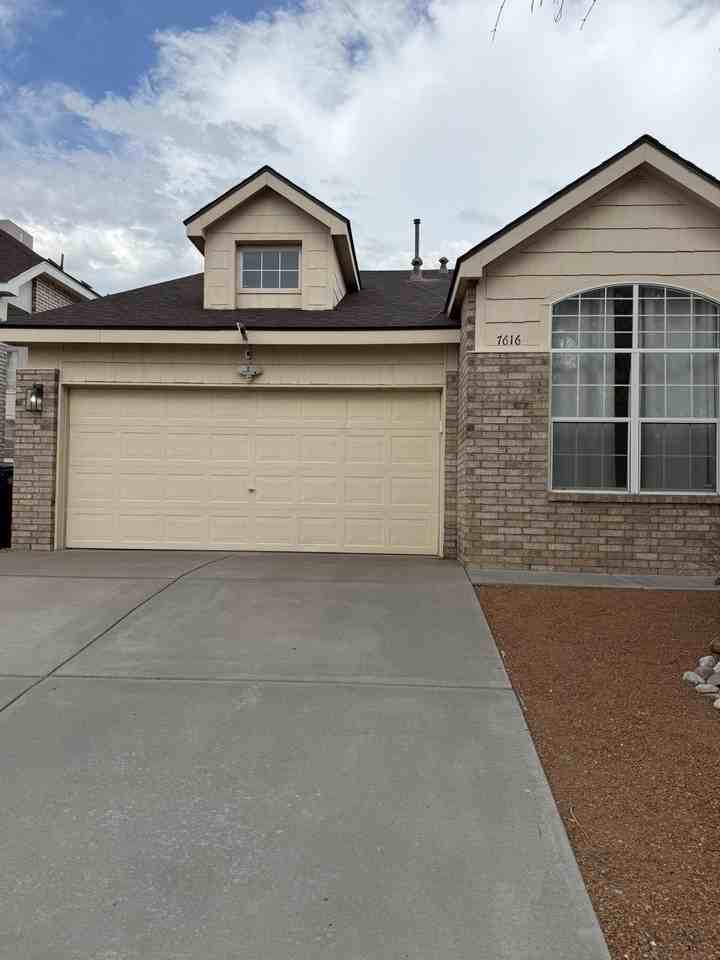 7616 Copperfield Dr Ne - Photo 2 of 47