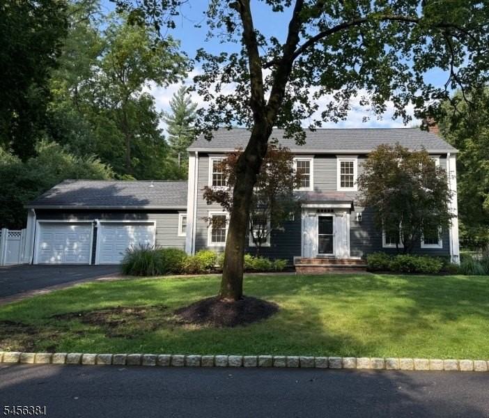 11 Vinal Pl