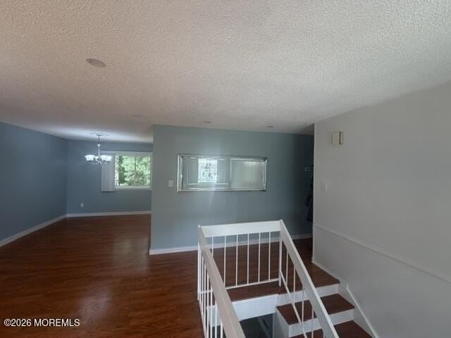 80 Bowline St - Photo 2 of 25