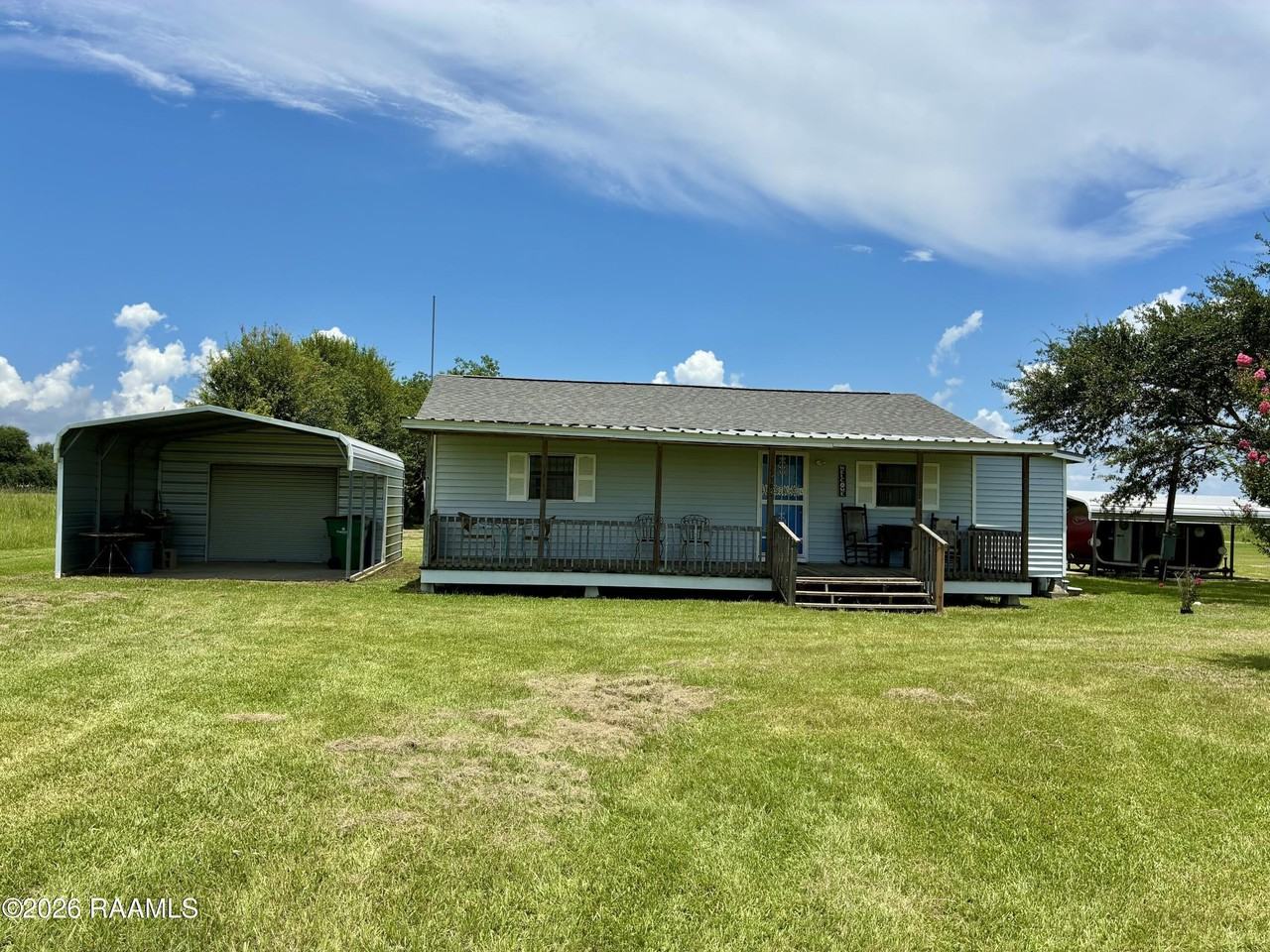 1265 Mcmillan Ave - Photo 2 of 7