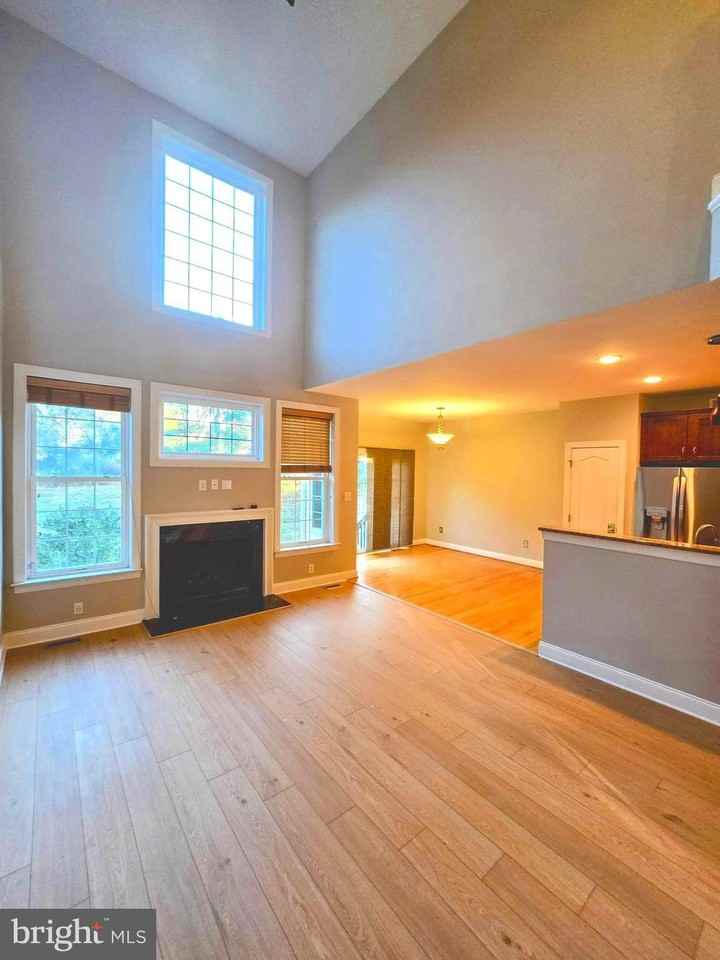 2336 S Whittmore St - Photo 6 of 27