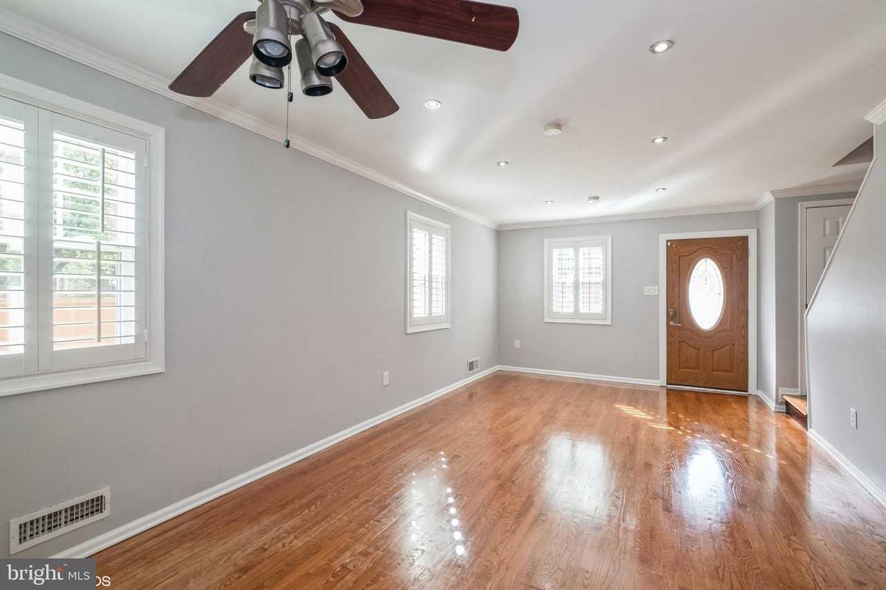 3701 Edison St - Photo 7 of 26