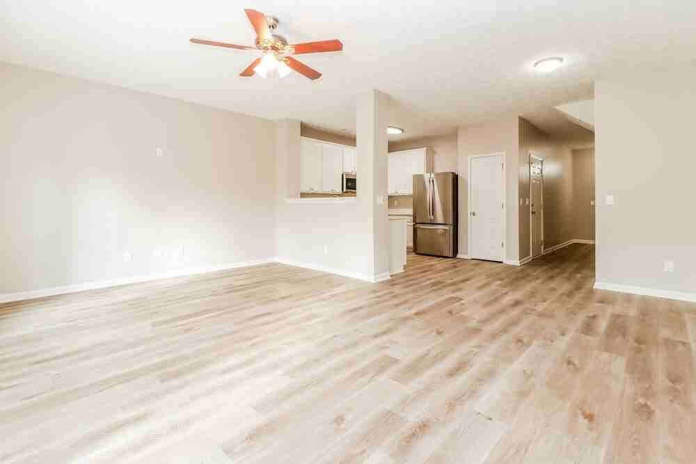 4399 Stone Gate Way - Photo 5 of 17