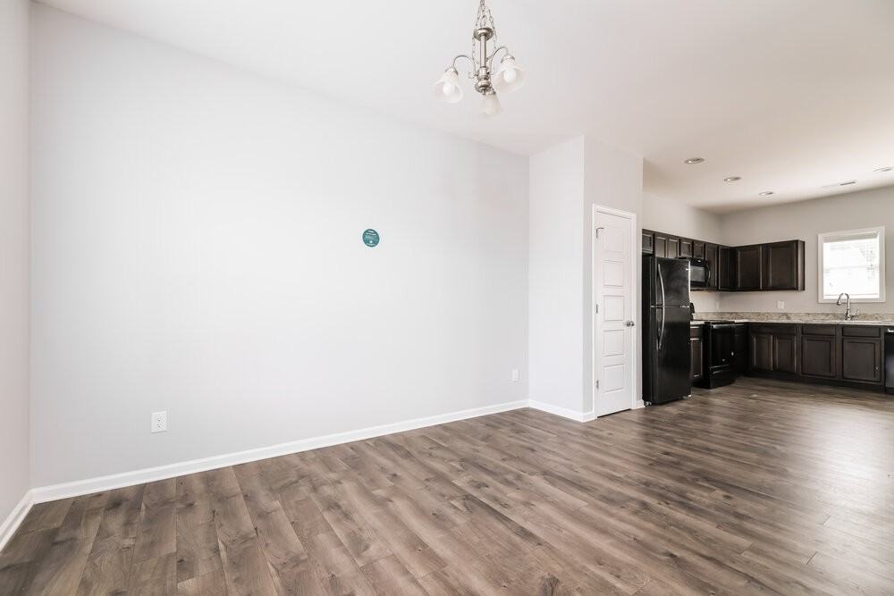 133 Pumpkin Hill Rdg - Photo 5 of 17
