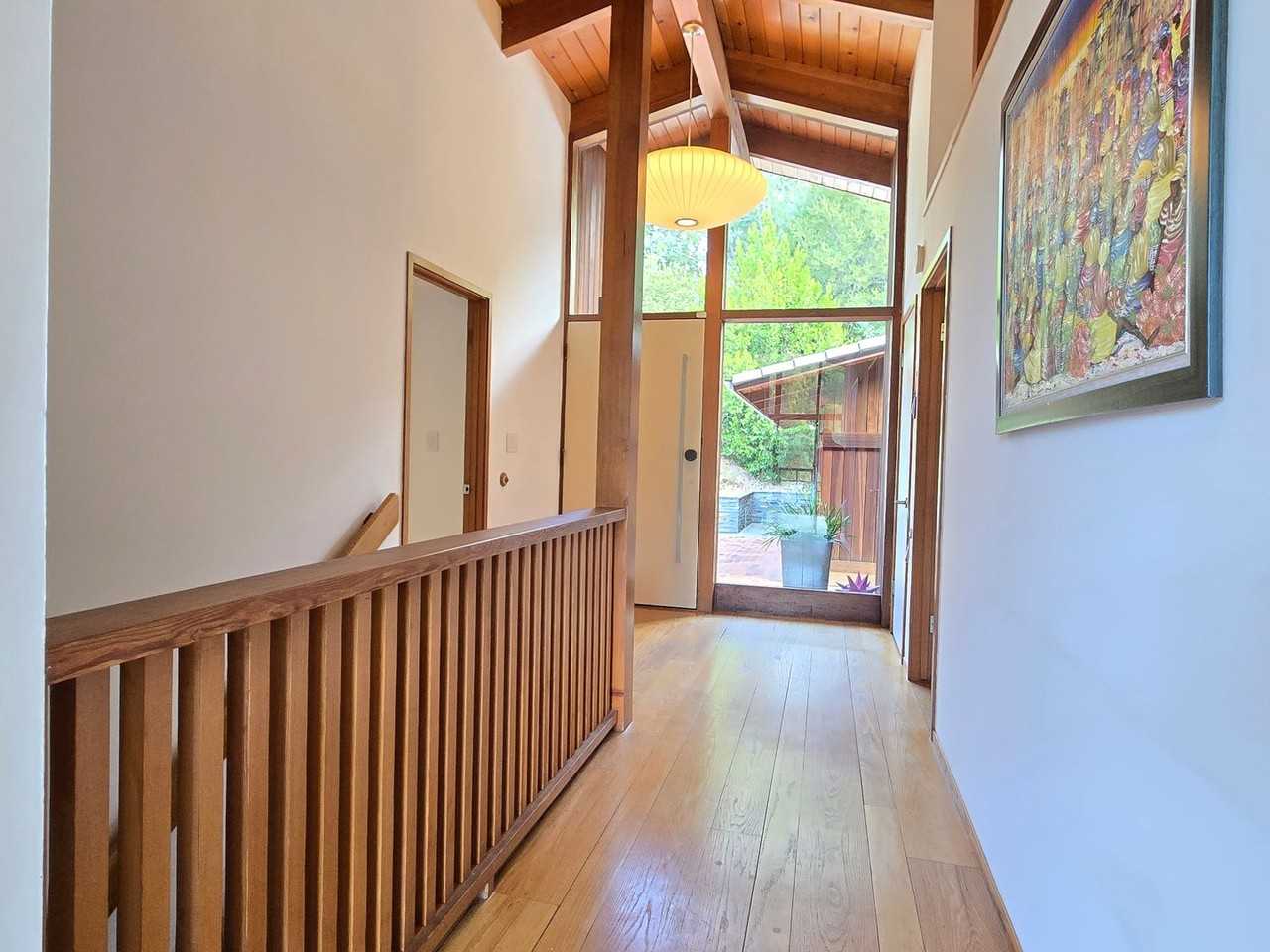 17089 Crescent Dr - Photo 2 of 18