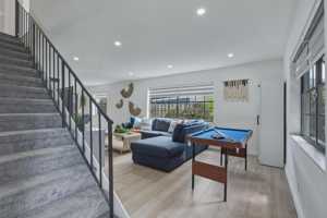 featured image of 807 Sw 14th Ct