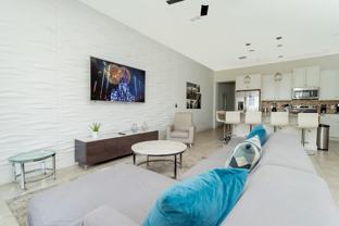 178 Captiva Dr - Photo 1 of 1