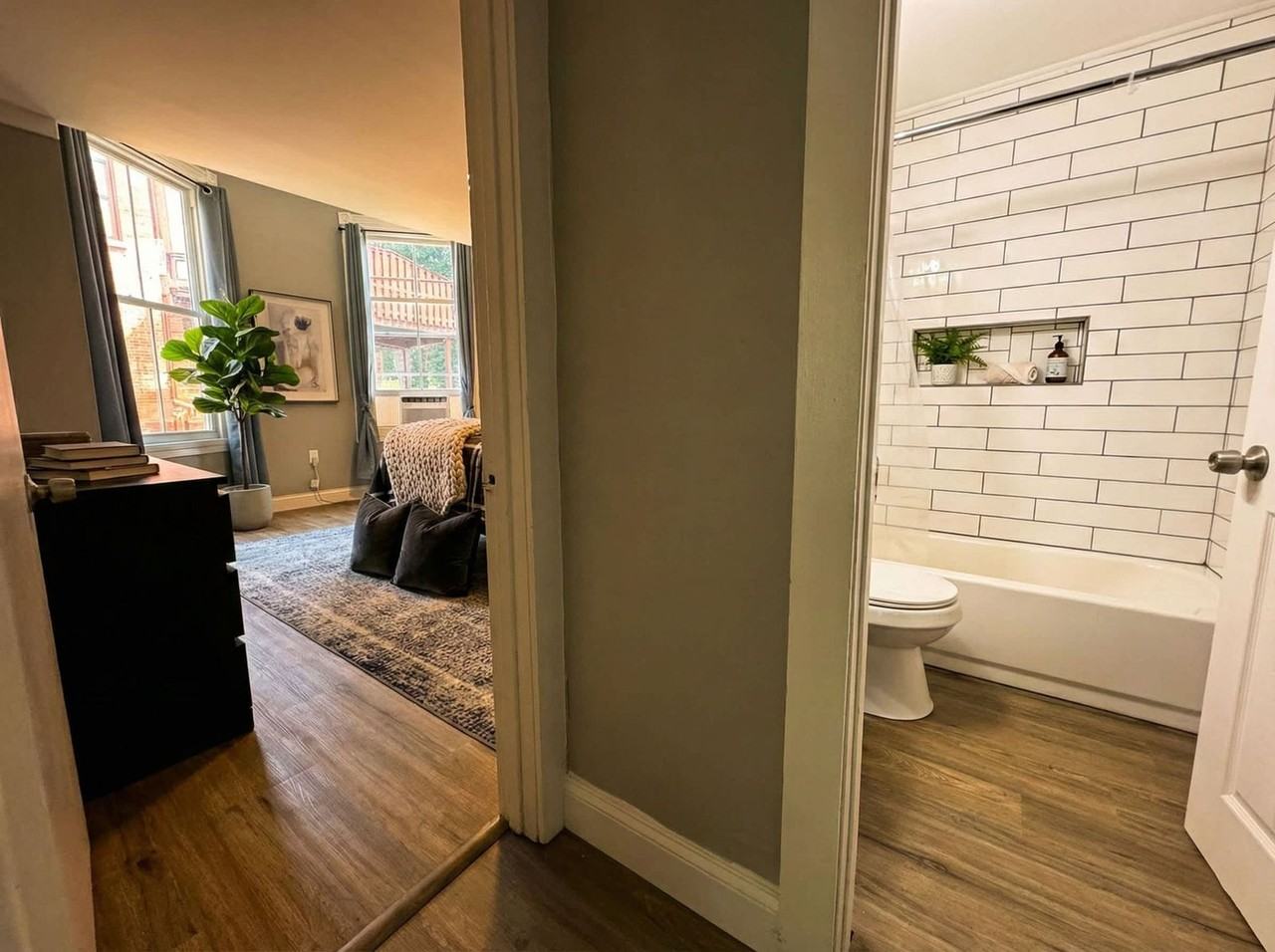 710 N Franklin St #1604253P - Photo 5 of 6