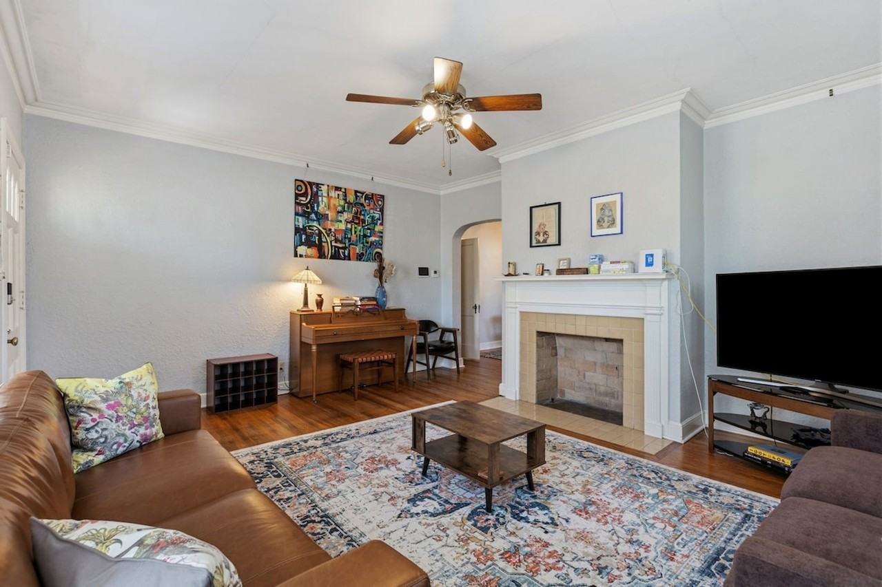 725 Holly St #1608468P - Photo 3 of 27