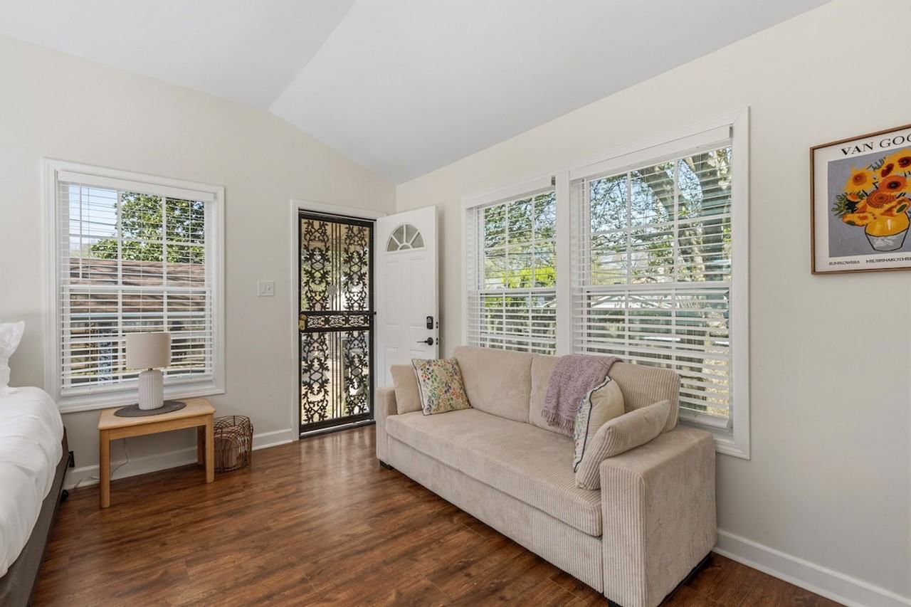 725 Holly St #1608468P - Photo 5 of 27