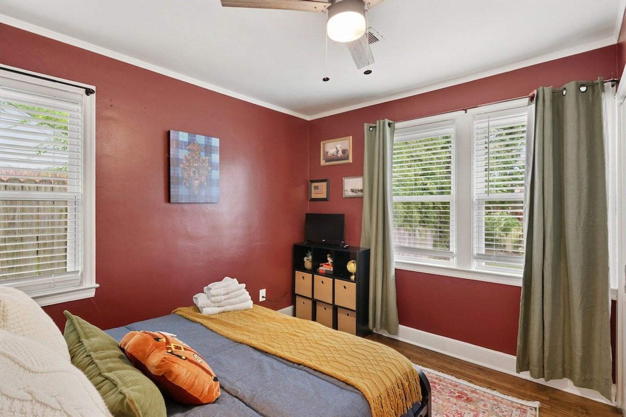 3548 Barwood Cir #1608474P - Photo 7 of 25