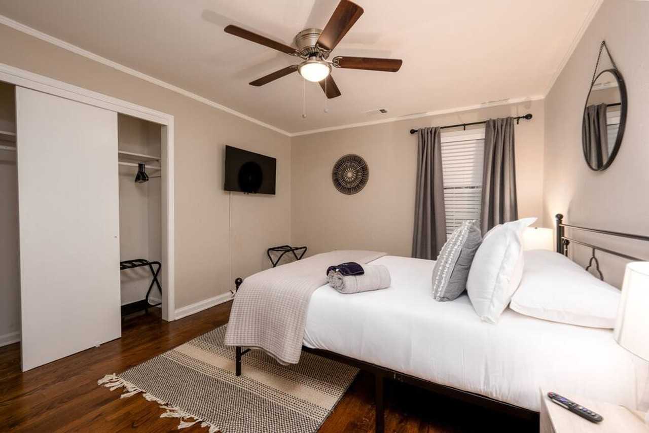 4858 Carnes Ave #1608479P - Photo 5 of 19