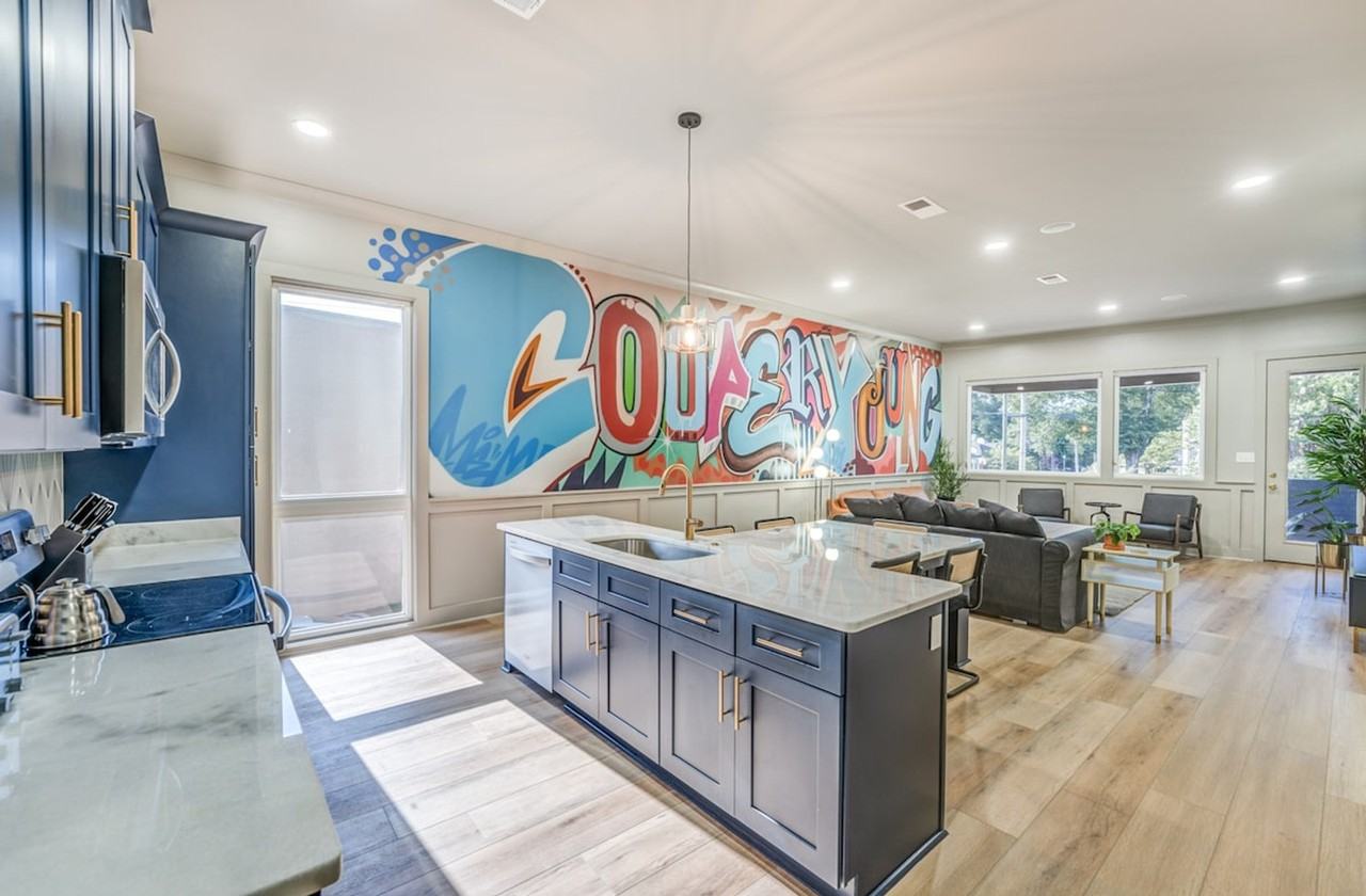 2283 Young Avenue - Photo 5 of 50