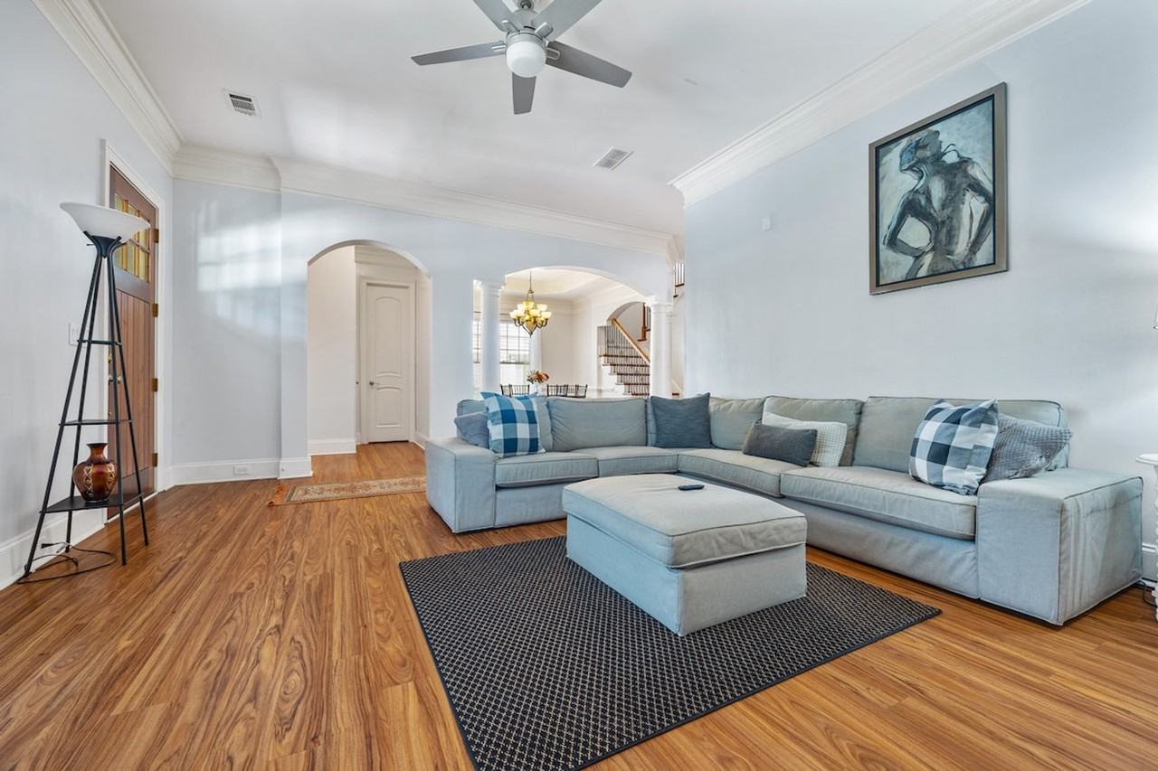1267 Atlantic Dr Nw #1609579P - Photo 2 of 28