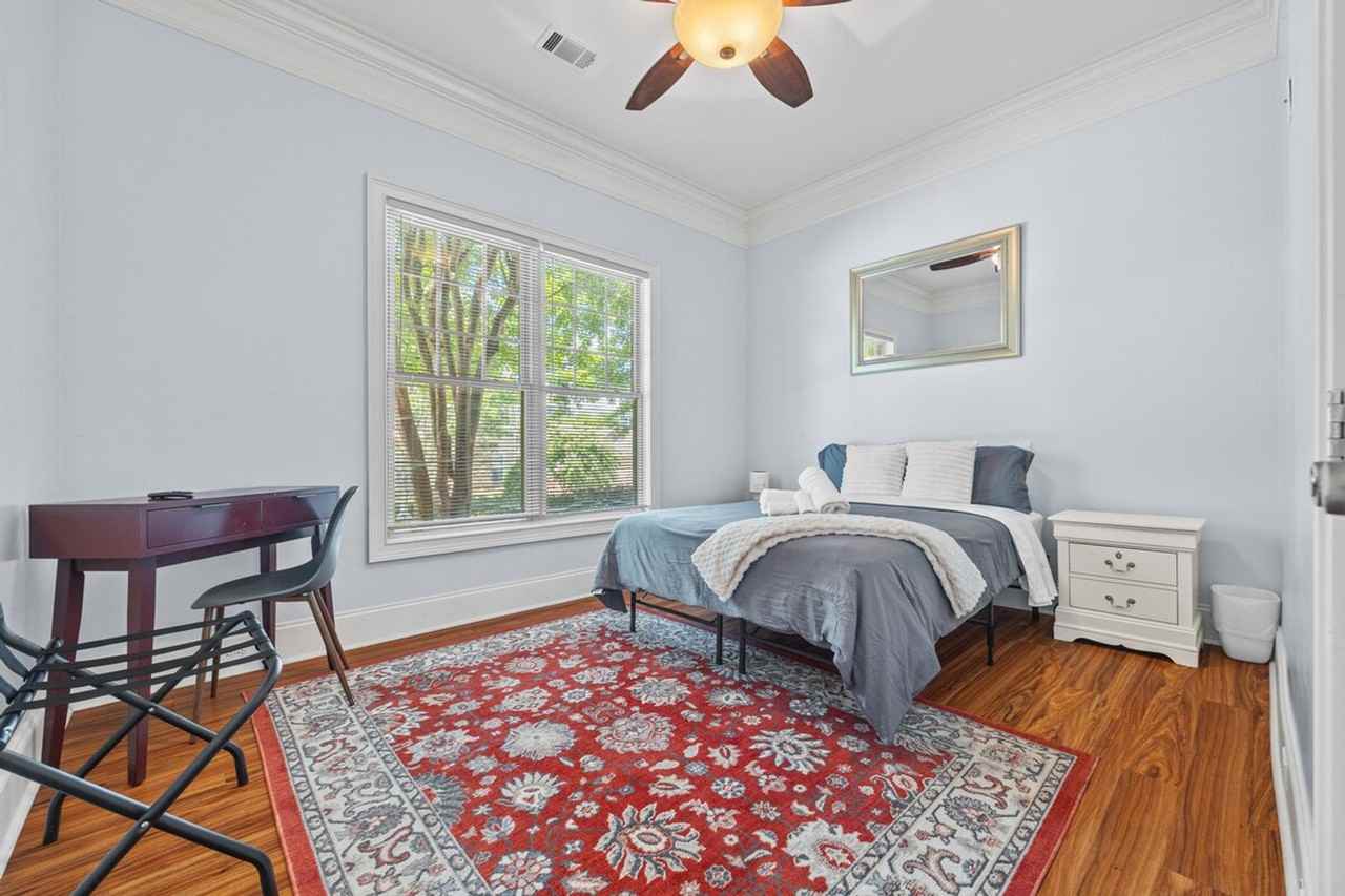 1267 Atlantic Dr Nw #1609579P - Photo 4 of 28