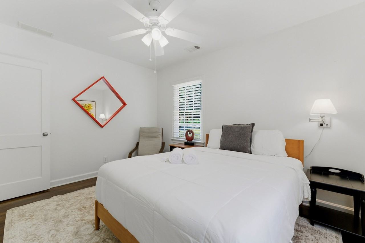 1624 Beatie Ave Sw #1609583P - Photo 4 of 23