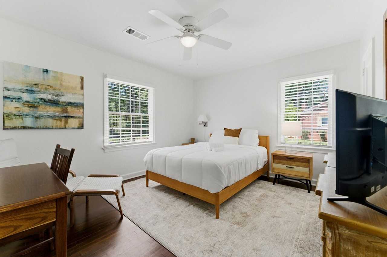 1624 Beatie Ave Sw #1609583P - Photo 6 of 23