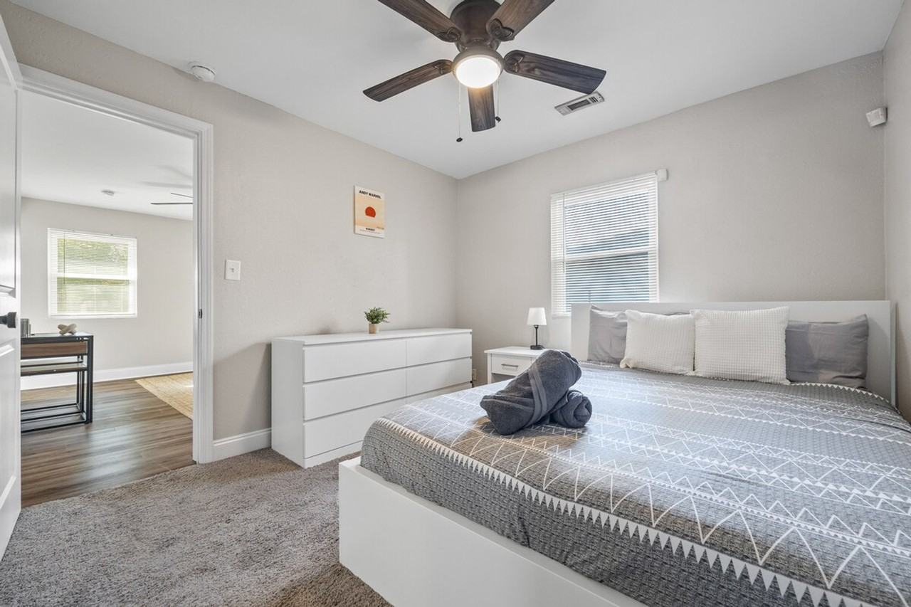 76 Haygood Ave Se #1609587P - Photo 6 of 20