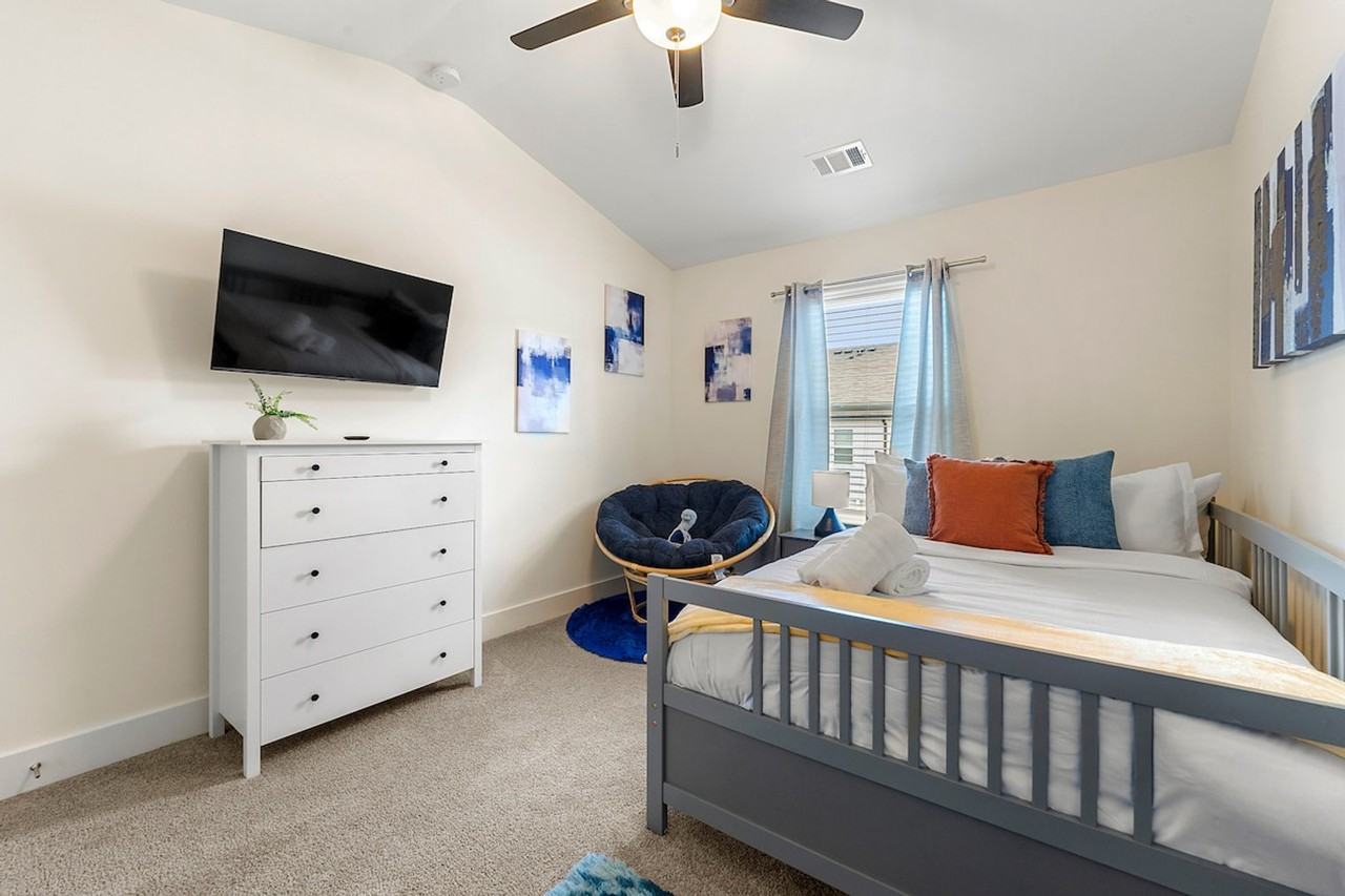 122 Auburn Valley Way #1609595P - Photo 7 of 32