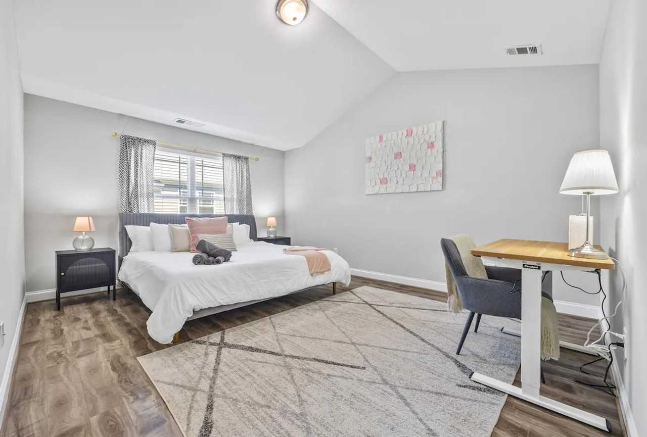 1365 Memorial Dr Se #1609617P - Photo 5 of 25