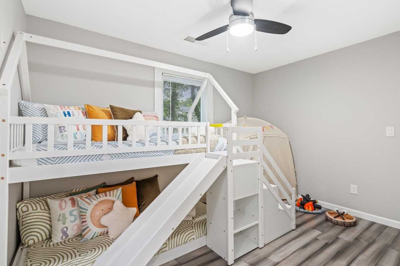 1409 Bridges Ave Sw #1609634P - Photo 7 of 30