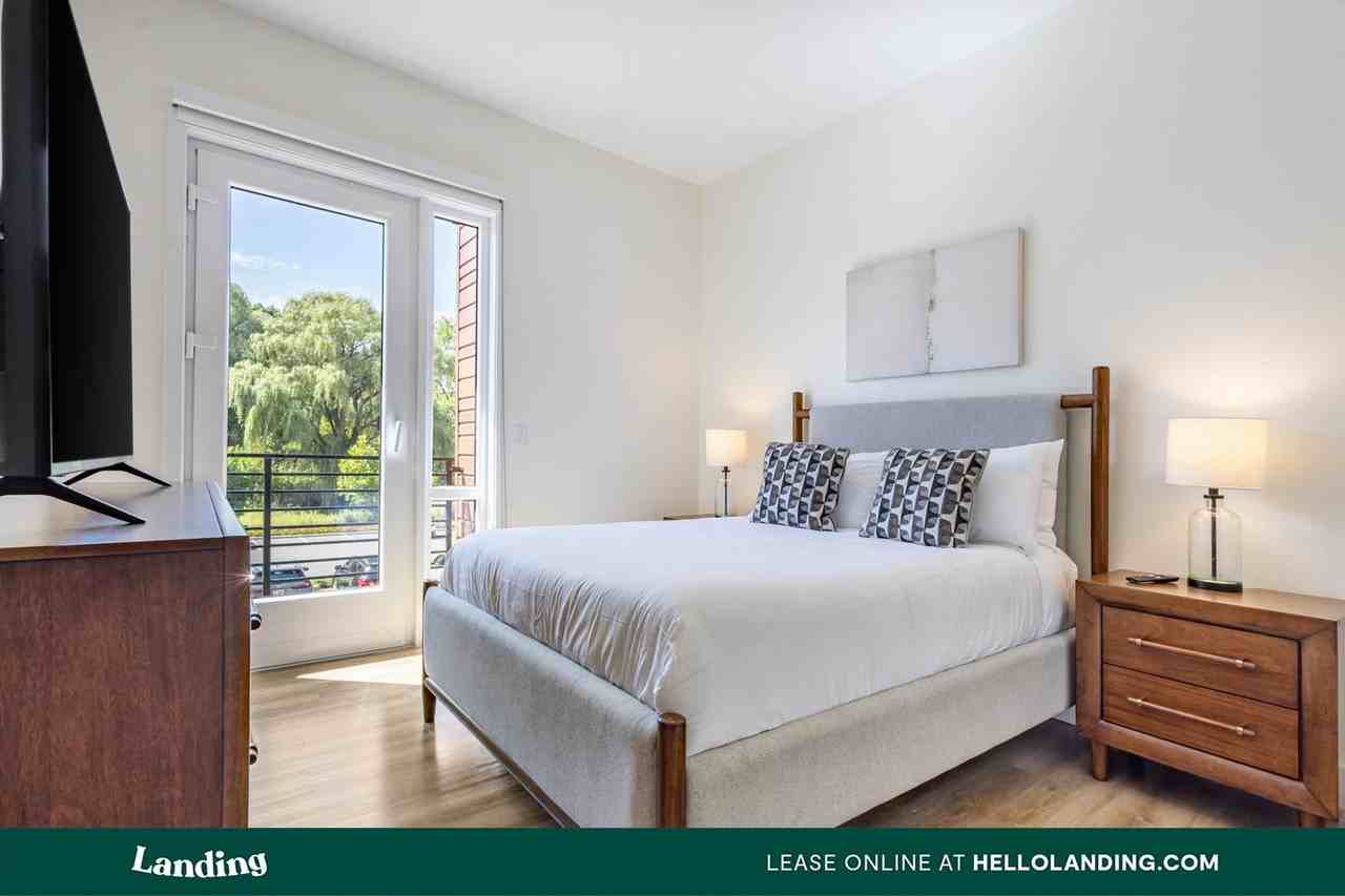 1 Park Rd - Photo 4 of 50